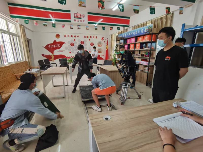 榆林广告片拍摄公司：极简主义践行者，少即是多的视觉哲学
